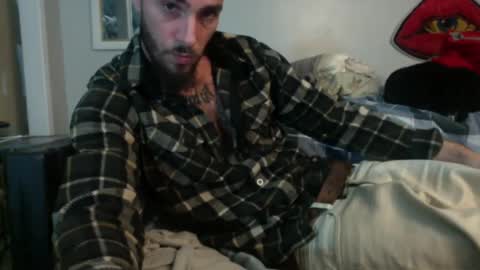 just  str8 stud nut  1000 online show from December 12, 2024, 5:33 am