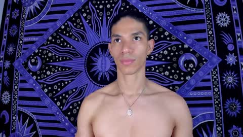 willy_veins online show from December 16, 2024, 12:01 pm