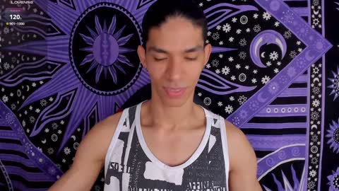 willy_veins online show from December 22, 2024, 12:44 pm