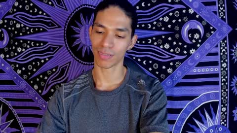 willy_veins online show from November 28, 2024, 2:37 am