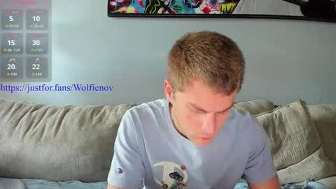 Wolfienov online show from December 17, 2024, 9:46 pm