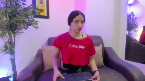 ximenasalazar online show from November 16, 2024, 10:50 am