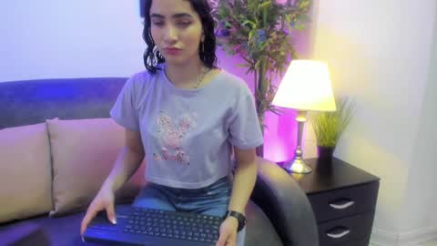 ximenasalazar online show from November 23, 2024, 10:43 am