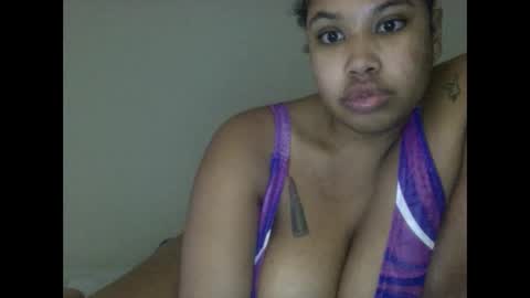 xoxoexoticaa online show from November 19, 2024, 3:14 am