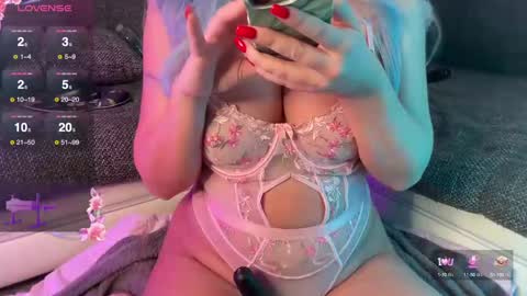 xxfairyxgiiirlxx online show from November 20, 2024, 7:18 am