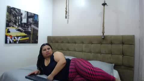 YanisEvans online show from January 17, 2025, 4:27 am