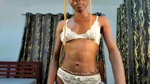 your_sweet_temptress online show from December 26, 2024, 9:58 am