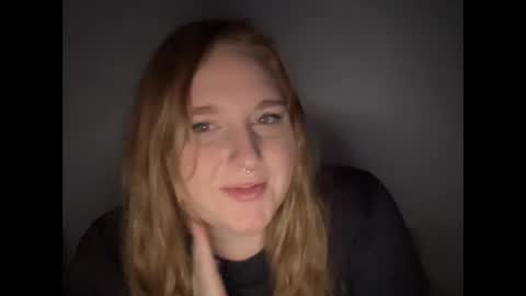 yourthickgingergoddess online show from December 25, 2024, 4:22 am