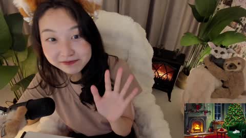 Yuki online show from November 25, 2024, 1:23 am