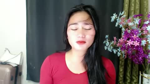 yumee_doll online show from January 18, 2025, 4:48 am