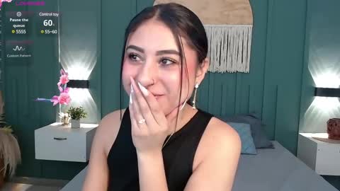 zahra_doll online show from December 18, 2024, 8:54 pm