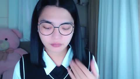 im your lovely zhaviabigcock here online show from December 1, 2024, 3:24 am