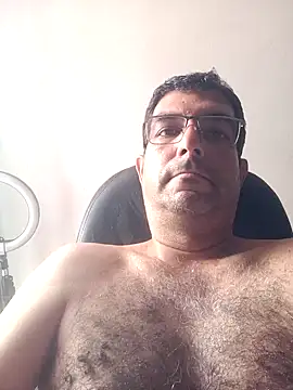 Mineirinho44 online show from December 27, 2024, 7:44 pm