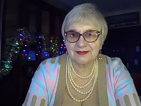 SweetCherry27 online show from January 8, 2025, 5:41 am