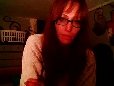 4EyedSluttyGinger online show from November 18, 2024, 7:49 am