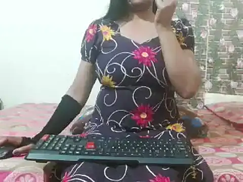 nikitahot3 online show from January 19, 2025, 1:37 pm