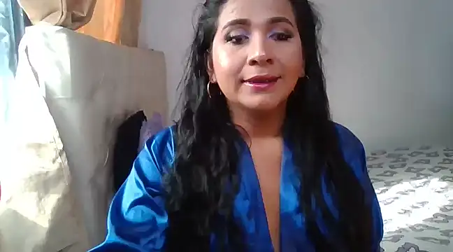 PaulaValeria328 online show from November 26, 2024, 1:12 pm