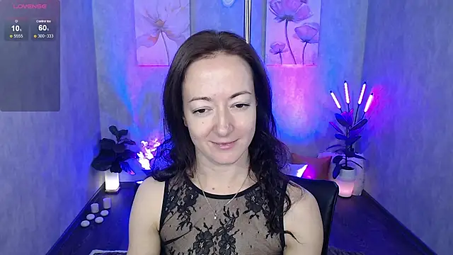 kimberlyray777 online show from November 11, 2024, 5:22 am