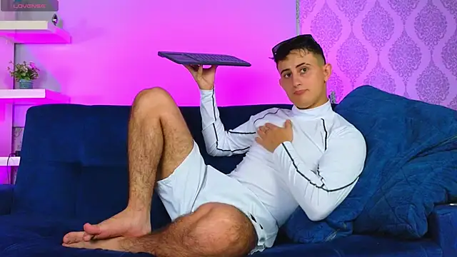 The big twink online show from December 28, 2024, 7:22 pm