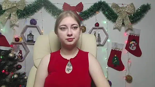 ErikaFanks online show from December 4, 2024, 7:21 am