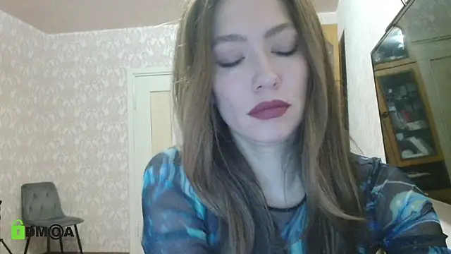 alicia spicy online show from November 15, 2024, 3:39 am