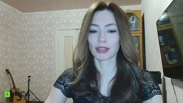 alicia spicy online show from December 25, 2024, 4:33 am