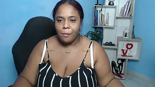 bbw charlote online show from December 2, 2024, 11:59 am