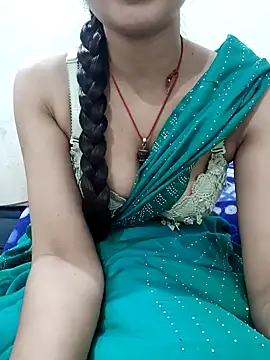 CUTE JANVI01 online show from January 5, 2025, 3:22 pm