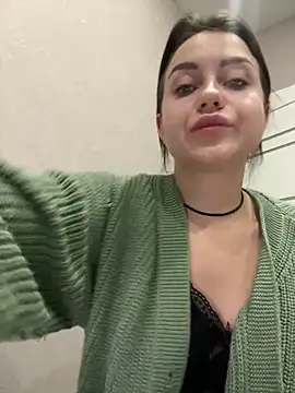 ellie ssexy online show from December 27, 2024, 4:47 am