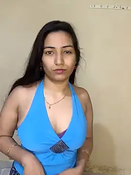 SexyIndianCouple online show from December 4, 2024, 2:45 pm