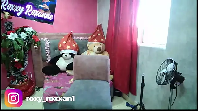 roxy roxxan online show from December 12, 2024, 2:00 pm