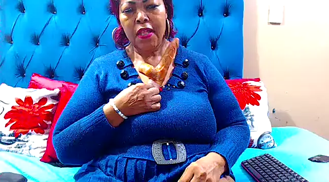 ebonycandy10 online show from December 28, 2024, 1:32 am