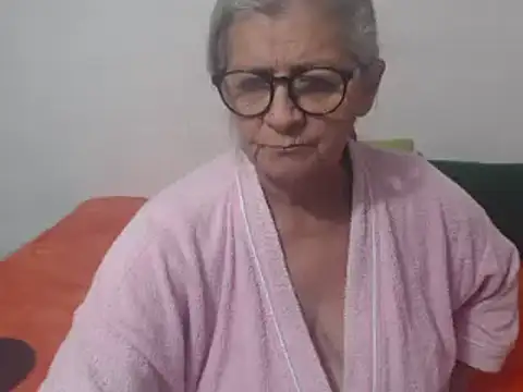 candy mature  online show from November 27, 2024, 2:48 am