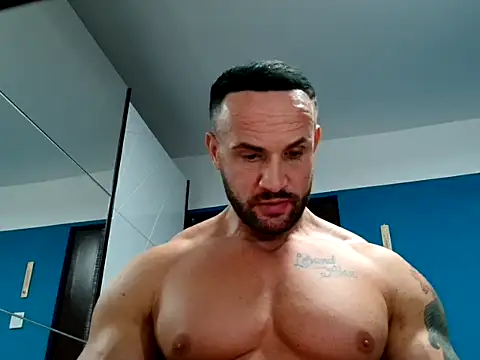 Magnificmuscles89 online show from January 1, 2025, 8:05 pm