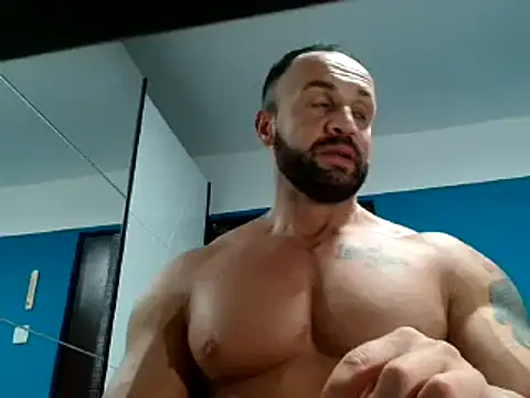 Magnificmuscles89 online show from December 12, 2024, 1:17 pm