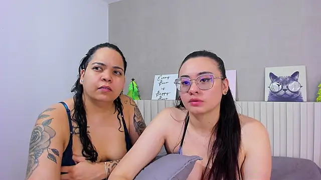 naughtylesbians   online show from December 28, 2024, 2:59 am