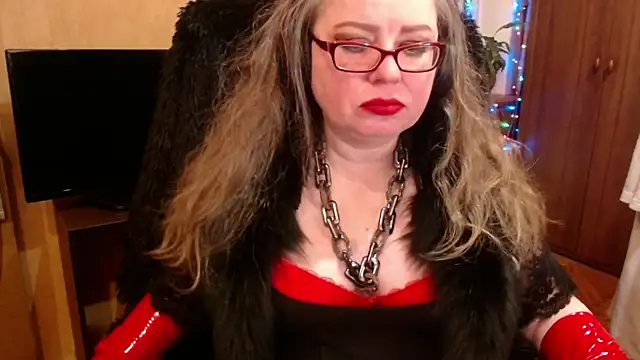 Miss Tress online show from January 7, 2025, 7:38 pm