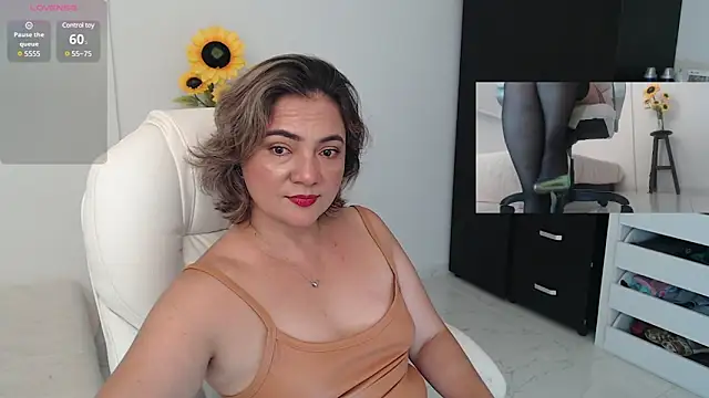 ana milf online show from November 25, 2024, 1:44 am