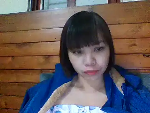 Angela-Eira online show from November 28, 2024, 9:36 pm