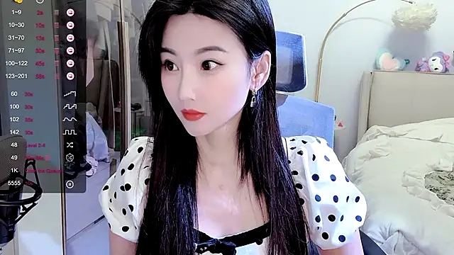 FeiFei-babe online show from January 10, 2025, 2:26 pm