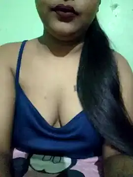 SEXY-SEELA online show from November 15, 2024, 2:47 pm