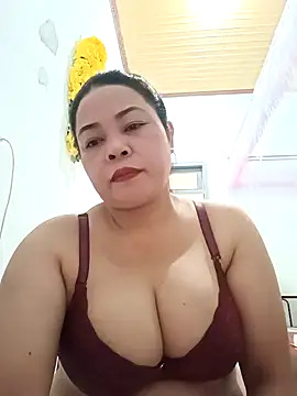 Sexy-bigtits2024 online show from November 29, 2024, 2:17 am