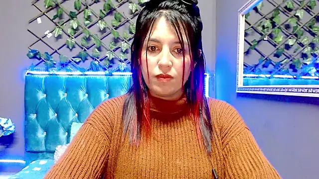 Melani cute02 online show from December 10, 2024, 5:10 am