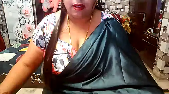 kiranpreet85 online show from November 22, 2024, 4:44 am