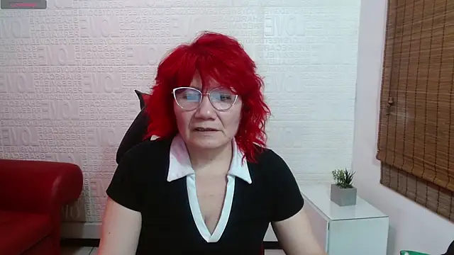 Salomeediaz  online show from November 27, 2024, 8:55 pm