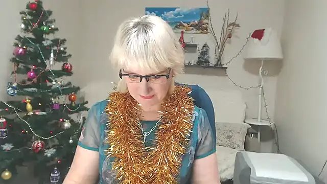 FleurMays online show from December 28, 2024, 11:27 am