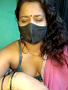 Sexyranibhabhi online show from December 25, 2024, 3:48 pm