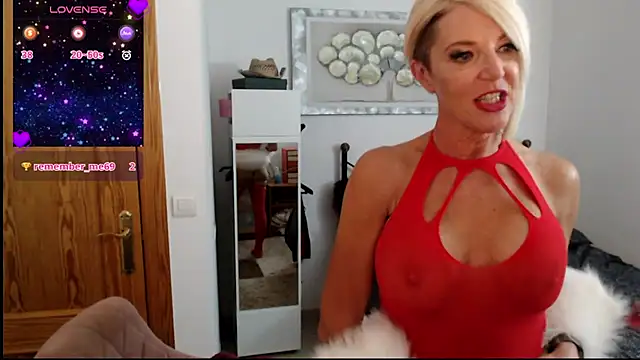 british milf1970 online show from December 20, 2024, 1:58 pm