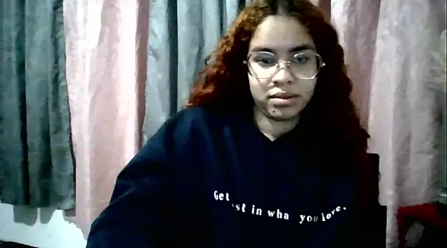 GreciaRuiz online show from December 4, 2024, 1:56 am