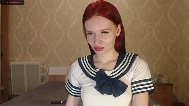 CharlotteGinger online show from November 29, 2024, 3:33 pm